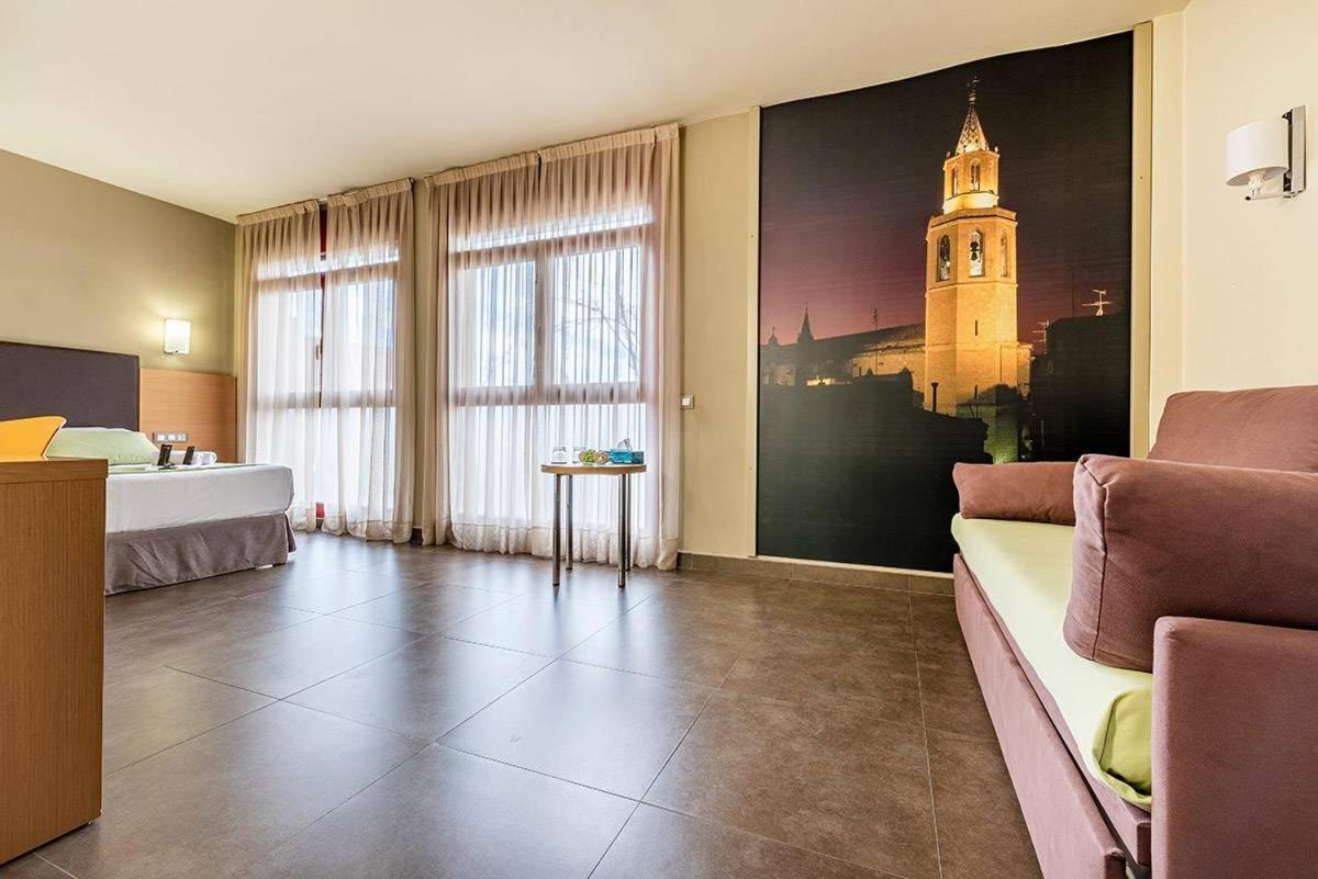 וילפרנקה דל פנדס Hotel Pere III El Gran מראה חיצוני תמונה